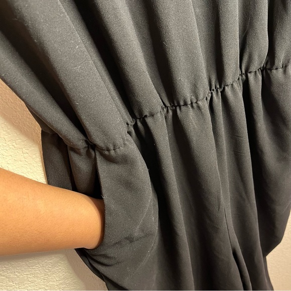 DISCOUNTED Forever 21 Plus Black Jumpsuit with Mesh Upper Short Sleeve 1X - Picture 8 of 11